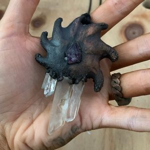 Handmade electroplated pendant with crystals